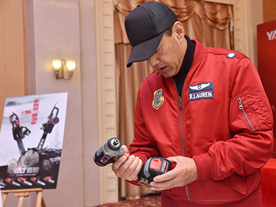 于榮光代言亞特工具，助力品牌全面升級