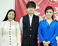 高潔與九月合影