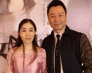 高潔與香港視帝黎耀祥合影